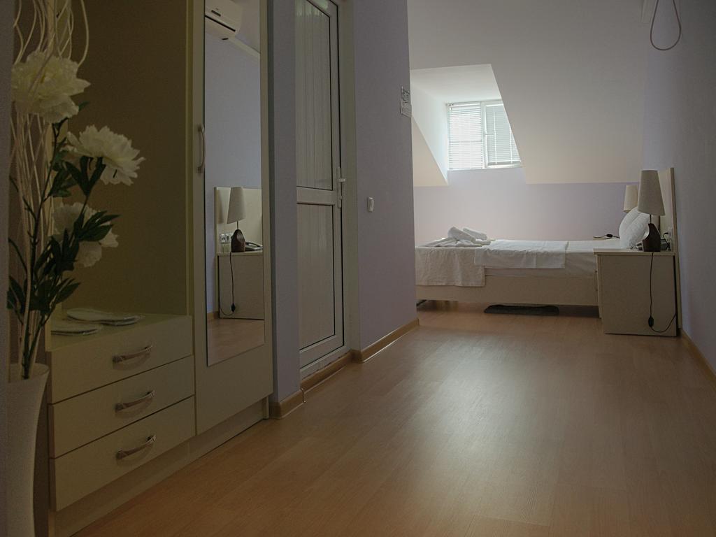 Hotel Tbilisi Garden Room photo